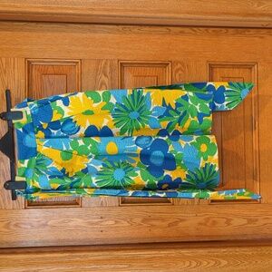 This is a happy skirt